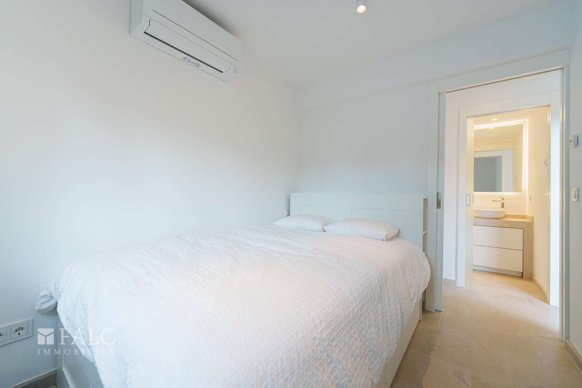 Schlafzimmer OG